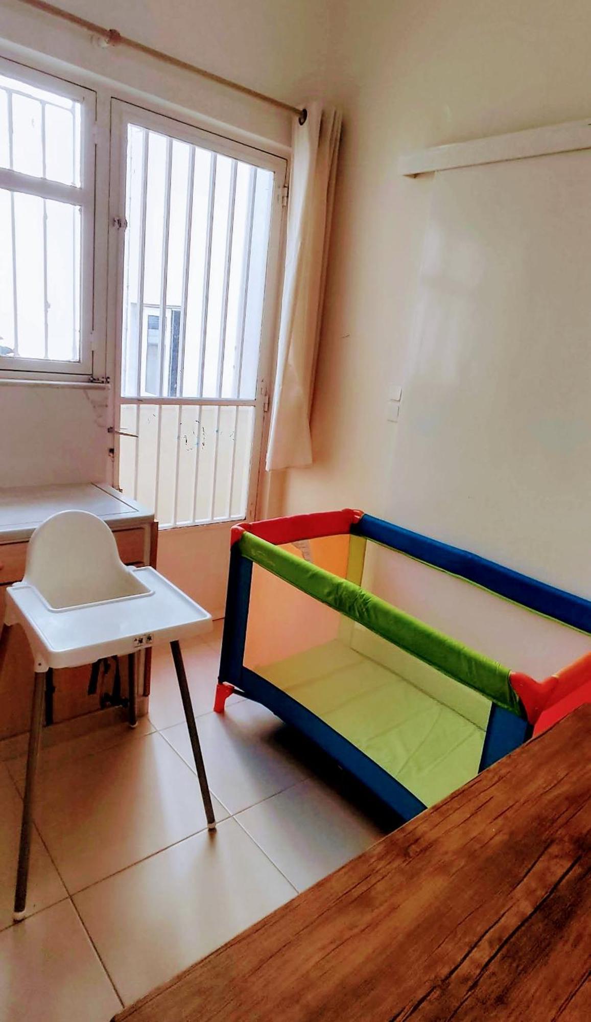 Next To Metro! Bright Apartment With Fully Equipped Kitchen Athen Exterior foto